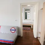 Katrca Hotell