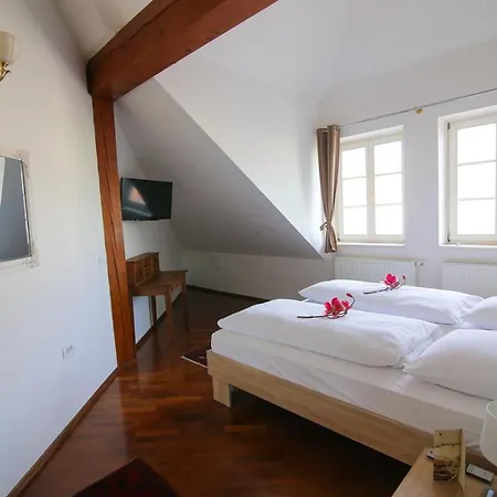 Hotel Katrca