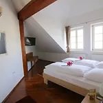 Hotel Katrca 3*