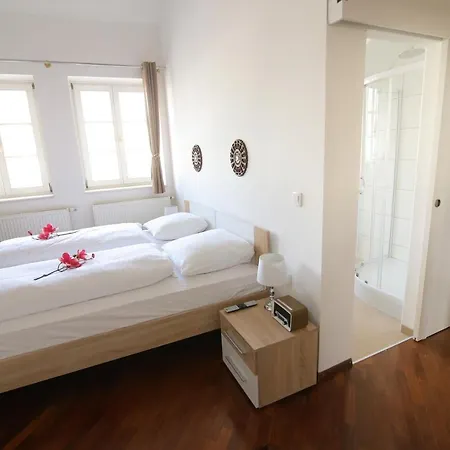 Katrca Hotell Ljubljana